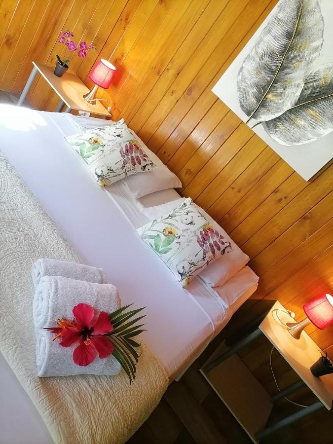Casa El Colibri Bed and Breakfast Parrita Εξωτερικό φωτογραφία
